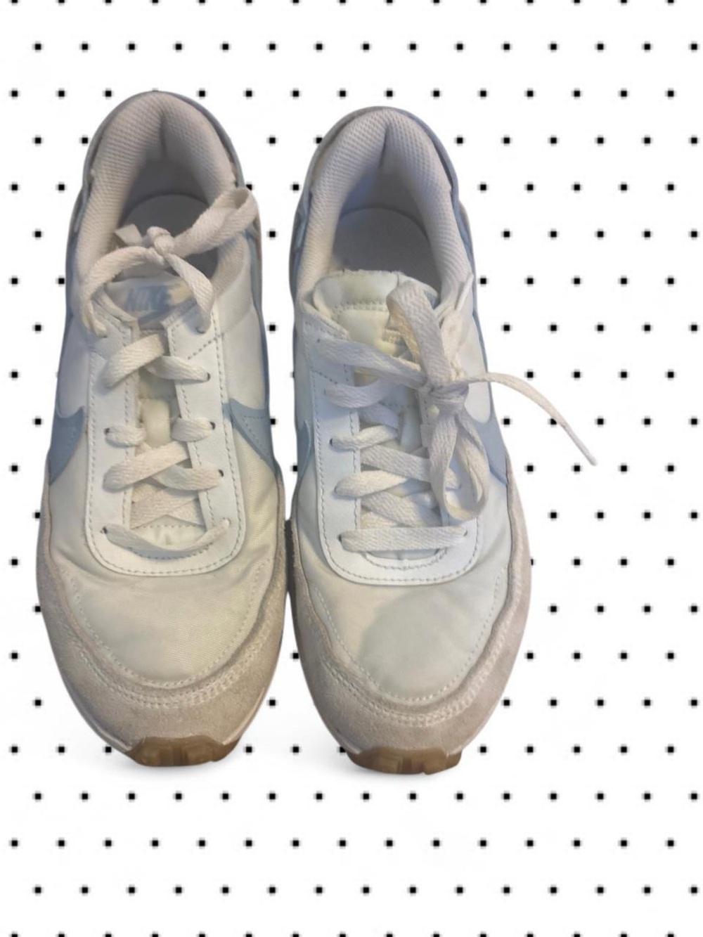 Nike Women's White and Light Gray Low-Top Sneakers